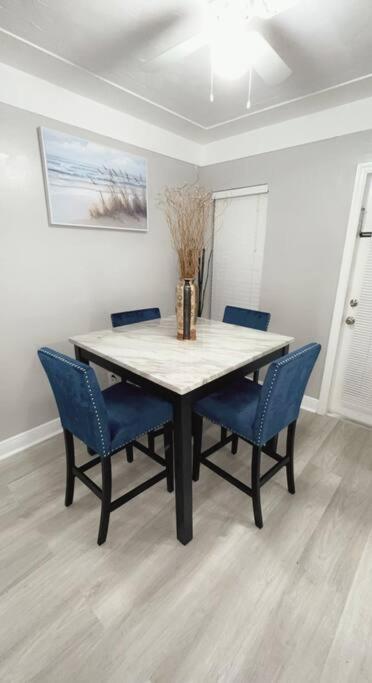 The Manors - Cozy 2 Bedrooms, 2 Baths Fort Lauderdale Exterior photo